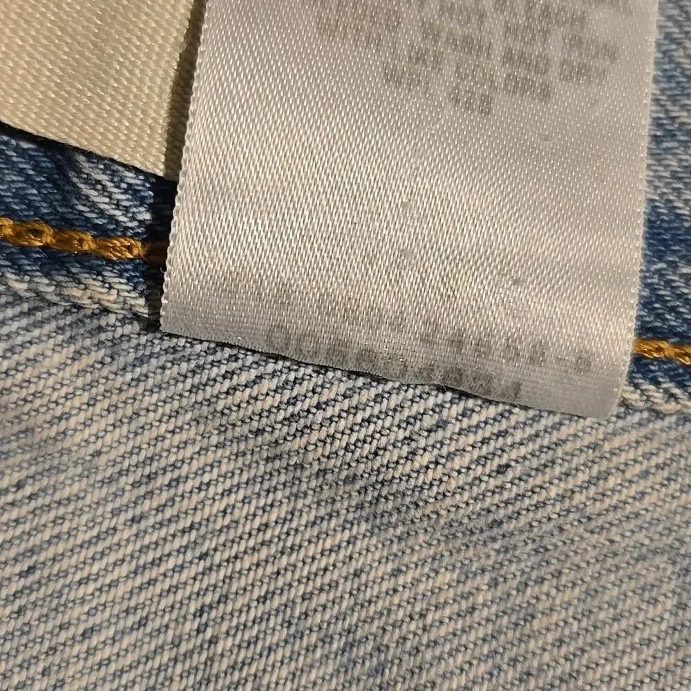 Vintage Levis 560 Jeans Mens 32x32 Blue Loose Fit Y2K 2004 Comfort Fit